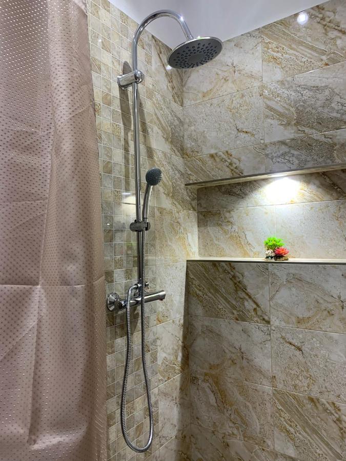 דירות אפורי סוד Casa Chriss מראה חיצוני תמונה